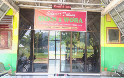 Mewujudkan visi dan Misi SMKN 1 Woha Menciptakan Slogan Baru